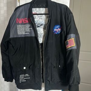 Black Bomber Sweater with NASA Branding and Classic Style